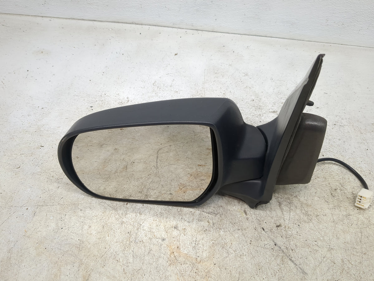 2001-2007 Ford Escape Driver Side View Mirror - Left Door Mirror OEM Used - Oemusedautoparts1.com