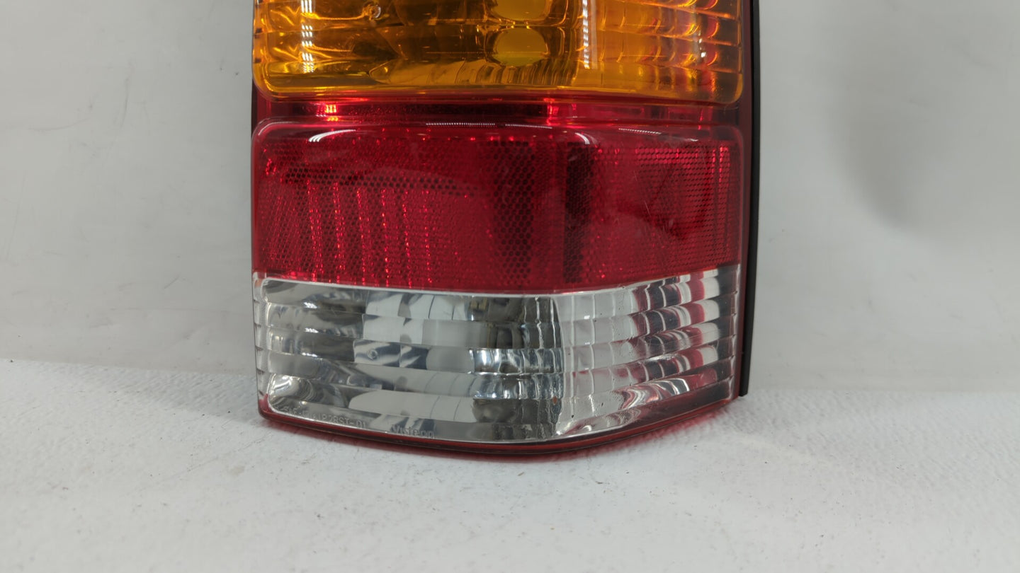 2001-2007 Ford Escape Tail Light Assembly Passenger Right OEM P/N:1L84-13B504-D 4L84-13B504-D Fits OEM Used Auto Parts - Oem
