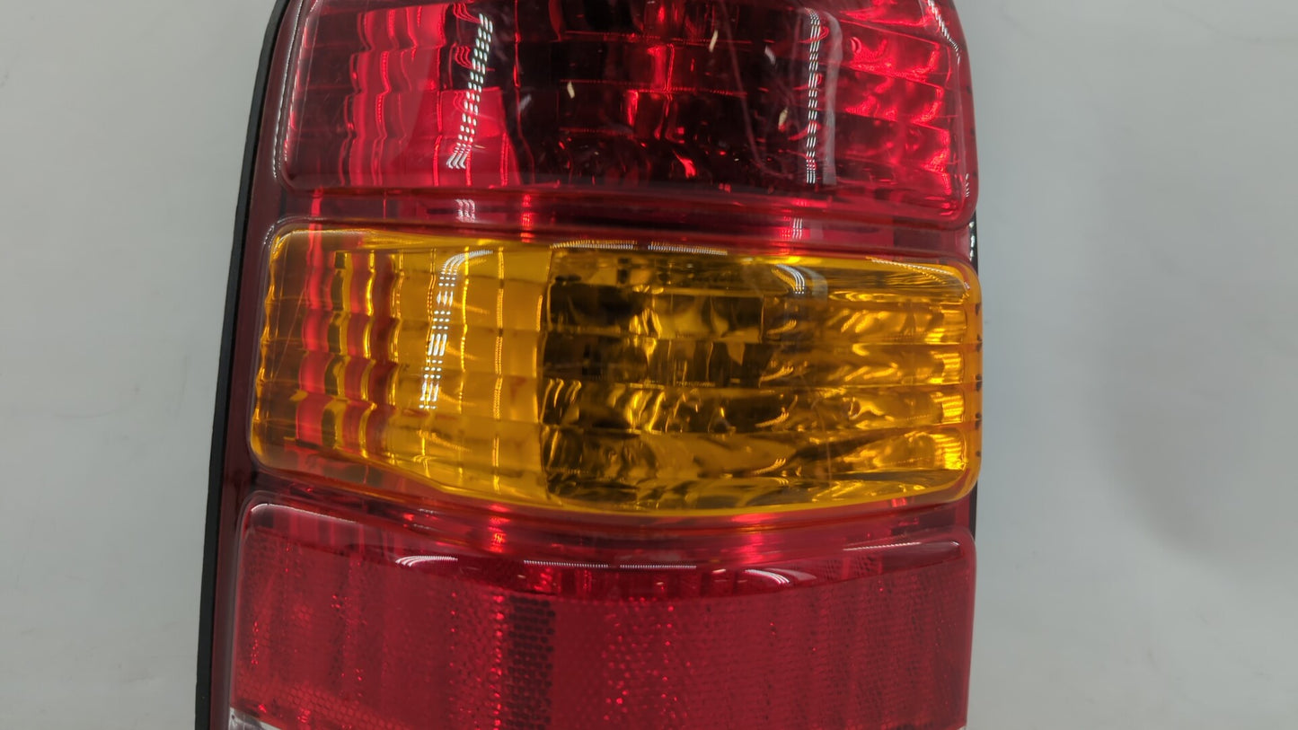 2001-2007 Ford Escape Tail Light Assembly Driver Left OEM P/N:4L84-13B505-D Fits Fits 2001 2002 2003 2004 2005 2006 2007 OEM