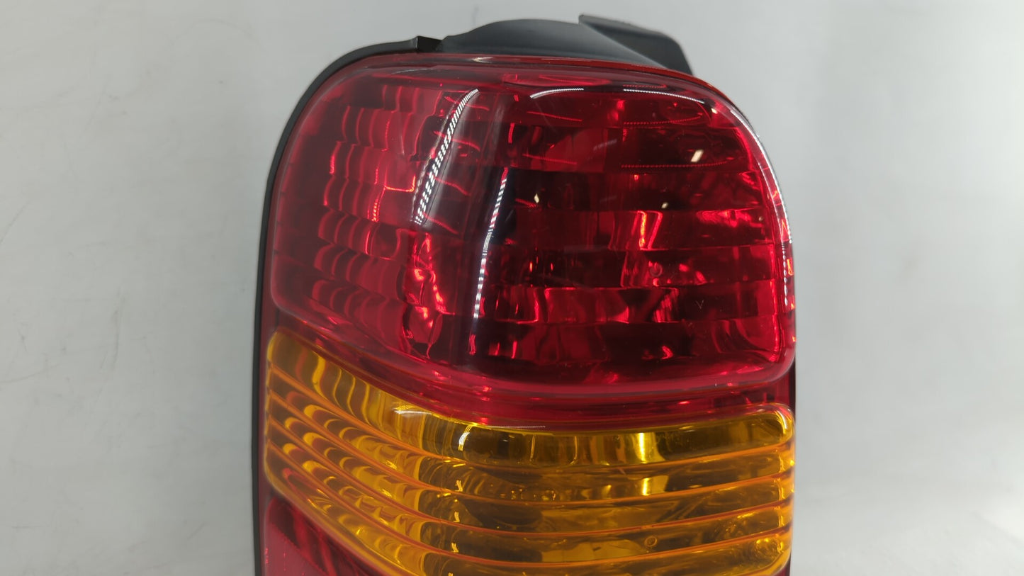 2001-2007 Ford Escape Tail Light Assembly Driver Left OEM P/N:4L84-13B505-D Fits Fits 2001 2002 2003 2004 2005 2006 2007 OEM