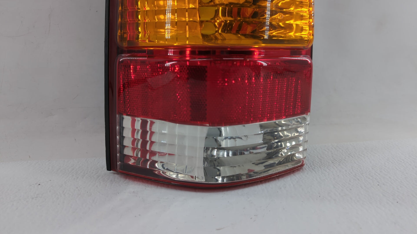 2001-2007 Ford Escape Tail Light Assembly Driver Left OEM P/N:ABH8F270510 4L84-13B505-D Fits OEM Used Auto Parts - Oemusedau