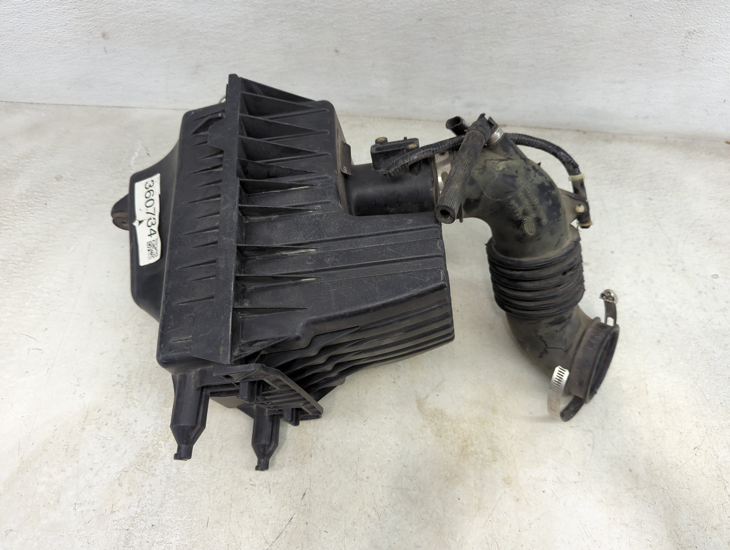 2005-2008 Ford Escape Air Cleaner Intake-duct Hose Tube - Oemusedautoparts1.com