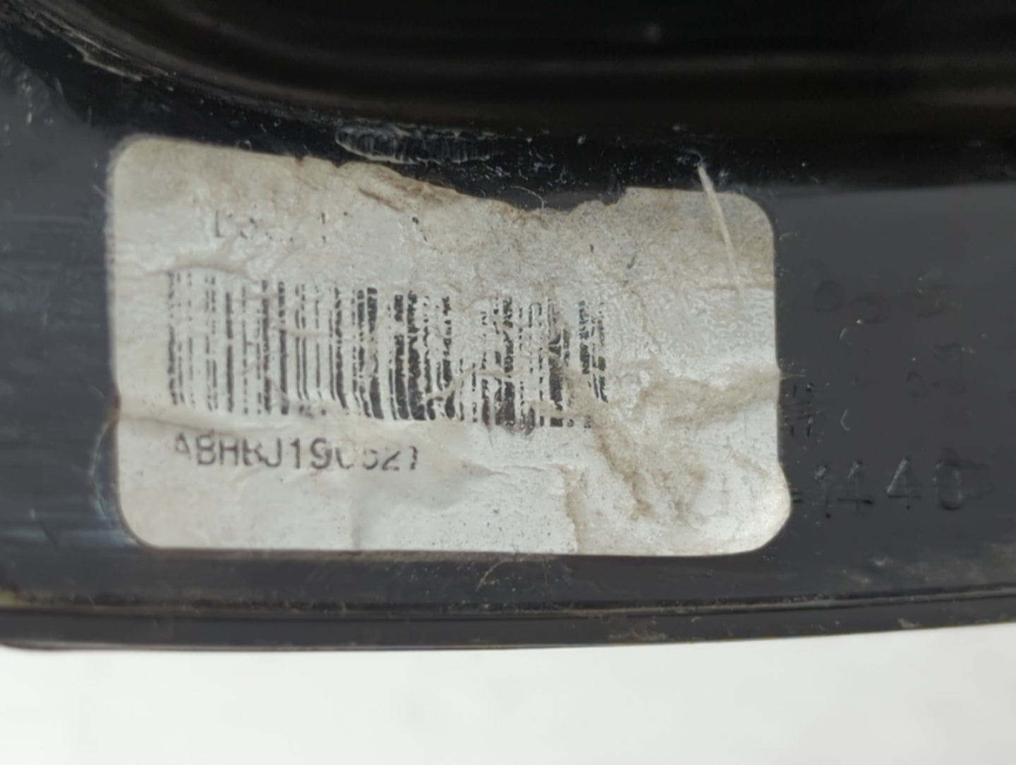 2001-2007 Ford Escape Tail Light Assembly Driver Left OEM P/N:ABHRJ190621 Fits Fits 2001 2002 2003 2004 2005 2006 2007 OEM U