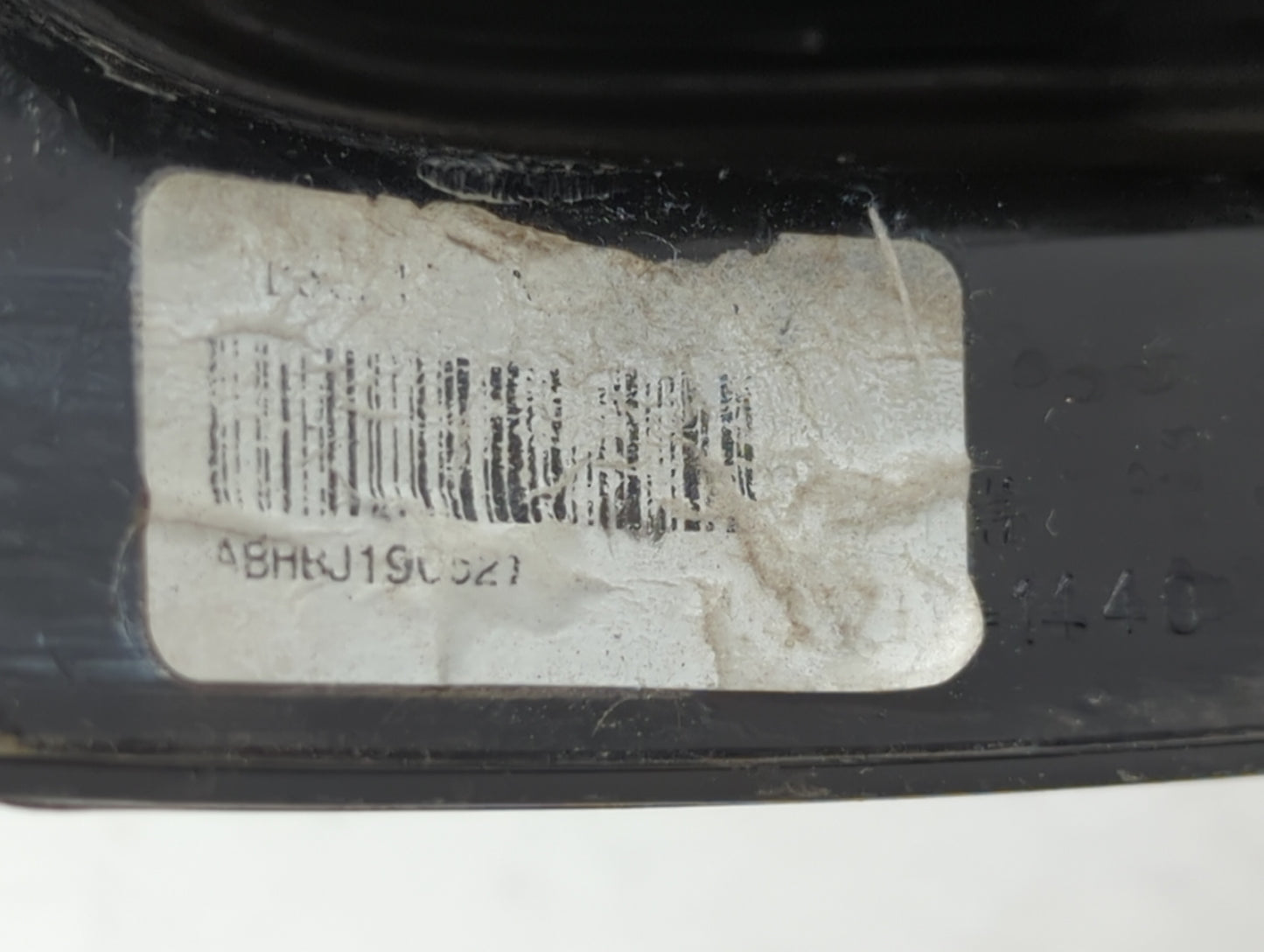 2001-2007 Ford Escape Tail Light Assembly Driver Left OEM P/N:ABHRJ190621 Fits Fits 2001 2002 2003 2004 2005 2006 2007 OEM U