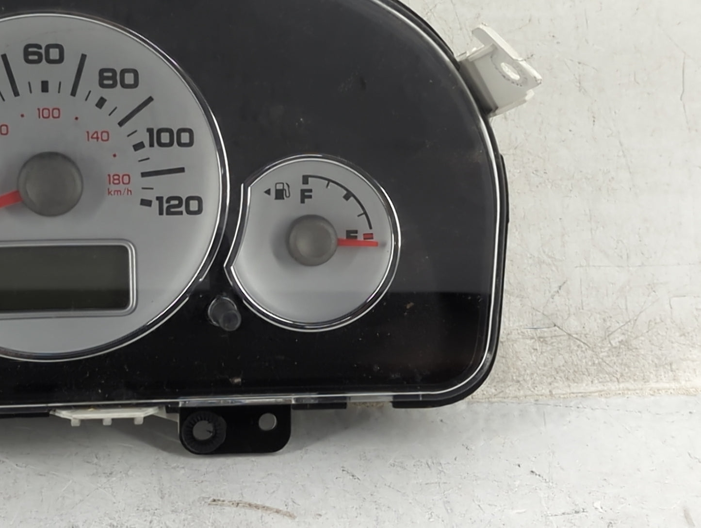 2006-2007 Ford Escape Instrument Cluster Speedometer Gauges P/N:6M64-10849-AC 6L8F-10A855-AC Miles: Fits Fits 2006 2007 OEM 
