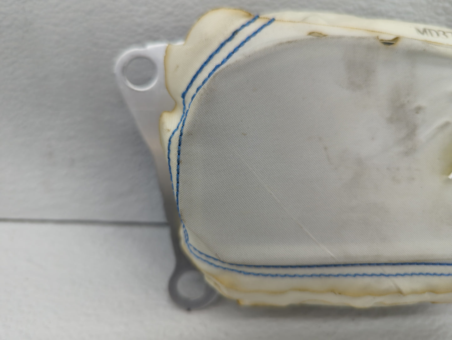 2005-2006 Ford Escape Air Bag Driver Left Steering Wheel Mounted P/N:601899400BB03 Fits Fits 2005 2006 OEM Used Auto Parts -