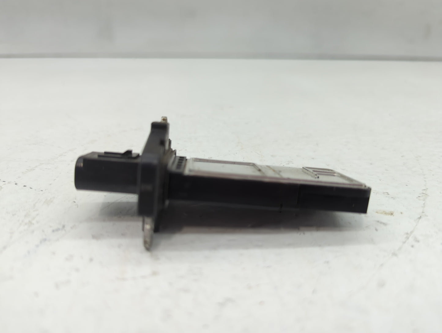 2005-2012 Ford Escape Mass Air Flow Meter Maf - Oemusedautoparts1.com