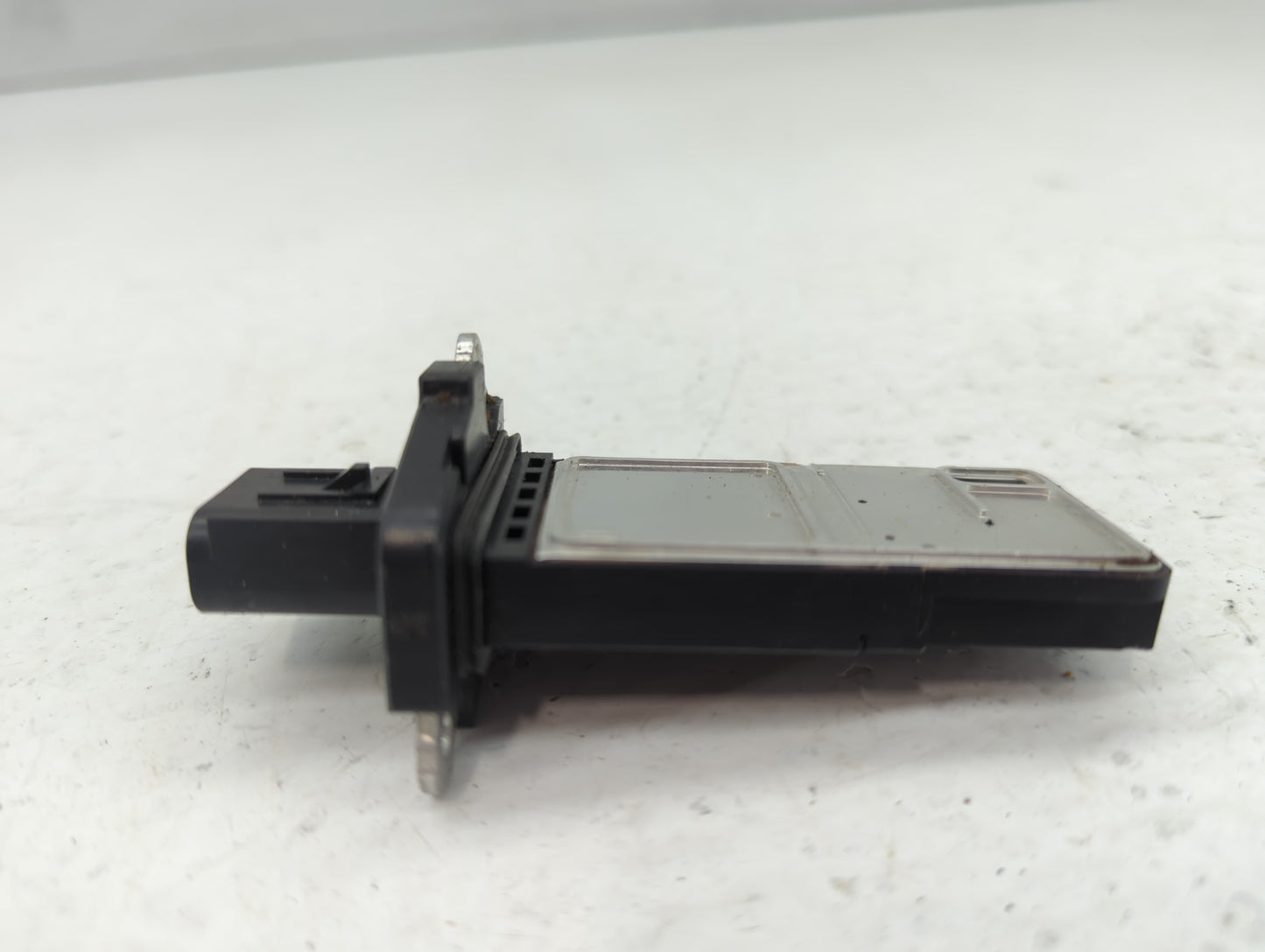 2005-2012 Ford Escape Mass Air Flow Meter Maf - Oemusedautoparts1.com