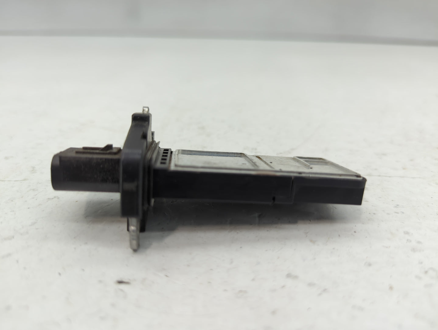 2005-2012 Ford Escape Mass Air Flow Meter Maf - Oemusedautoparts1.com