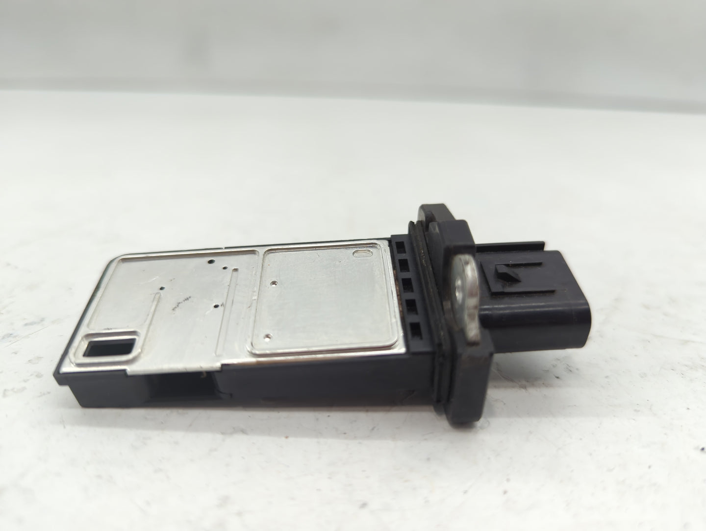 2005-2012 Ford Escape Mass Air Flow Meter Maf - Oemusedautoparts1.com