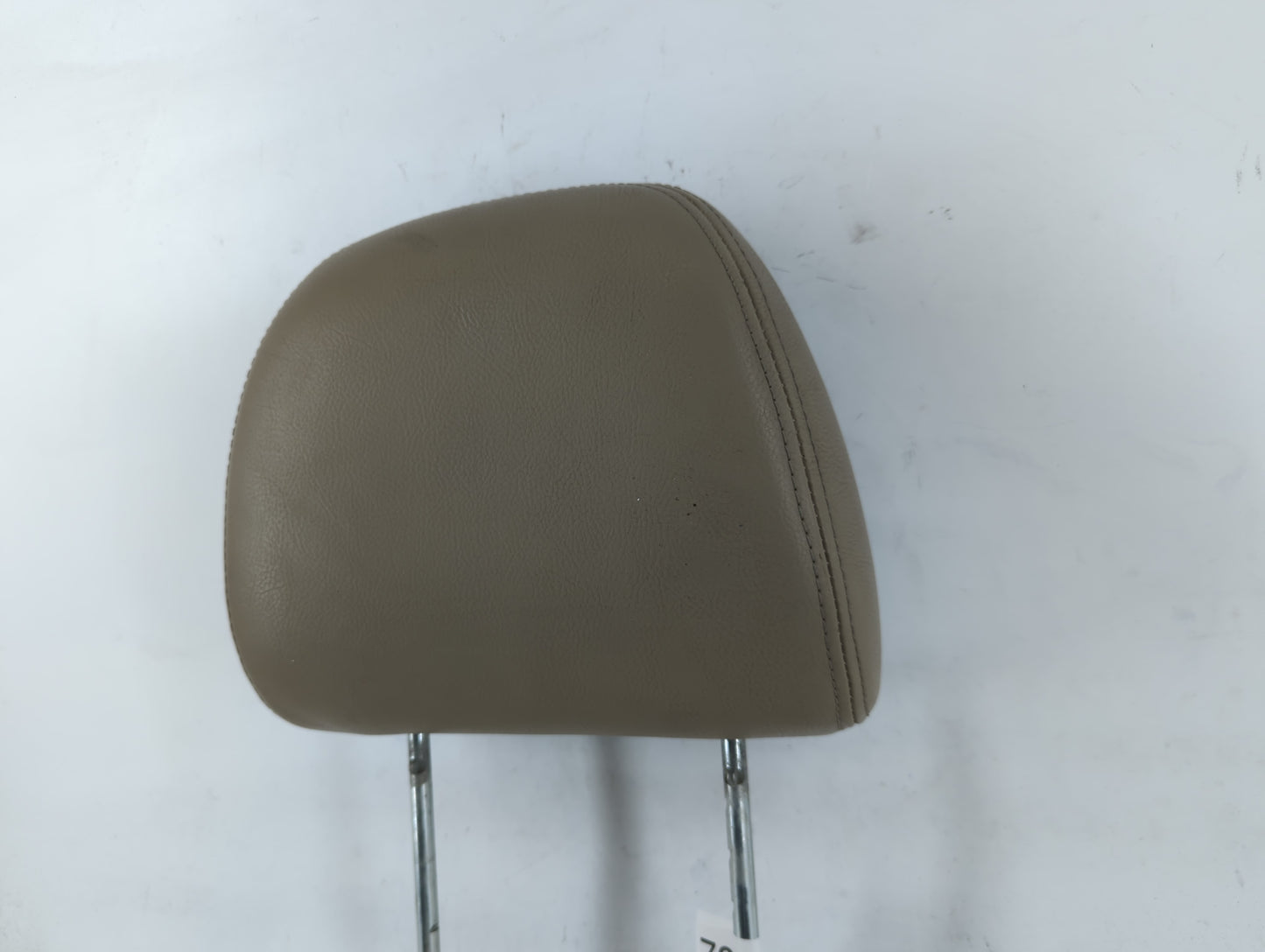 2005-2007 Ford Escape Headrest Head Rest Front Driver Passenger Seat Fits Fits 2005 2006 2007 OEM Used Auto Parts - Oemuseda