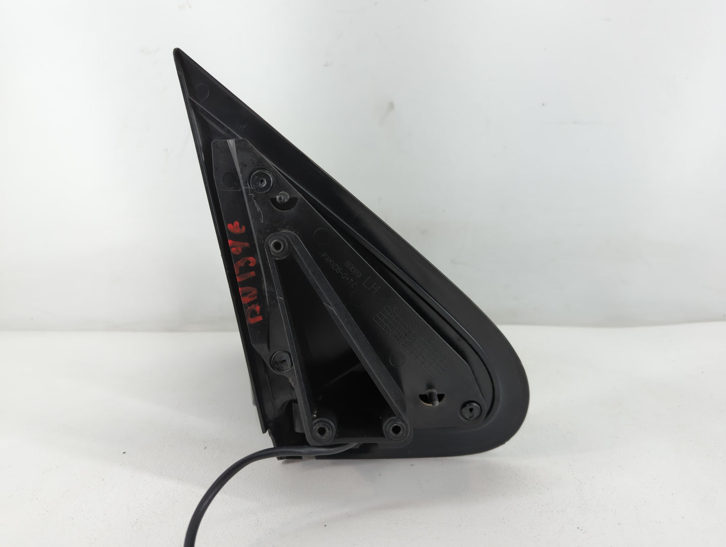 2001-2007 Ford Escape Driver Side View Mirror - Left Door Mirror OEM Used - Oemusedautoparts1.com