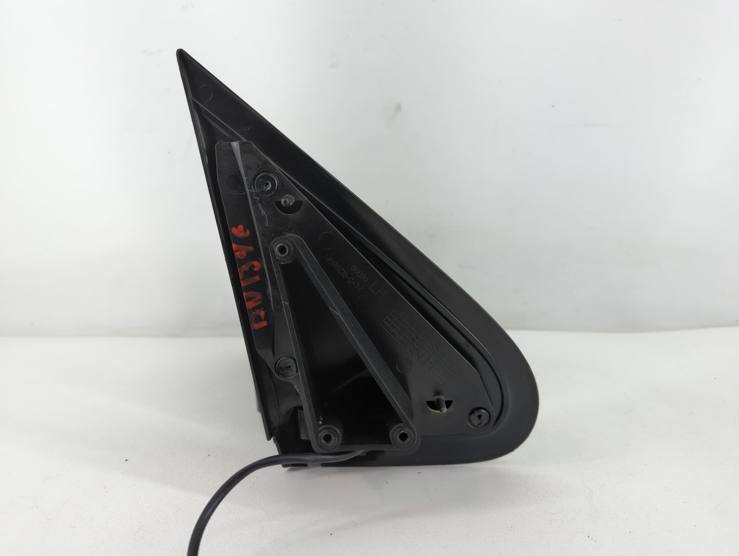 2001-2007 Ford Escape Driver Side View Mirror - Left Door Mirror OEM Used - Oemusedautoparts1.com