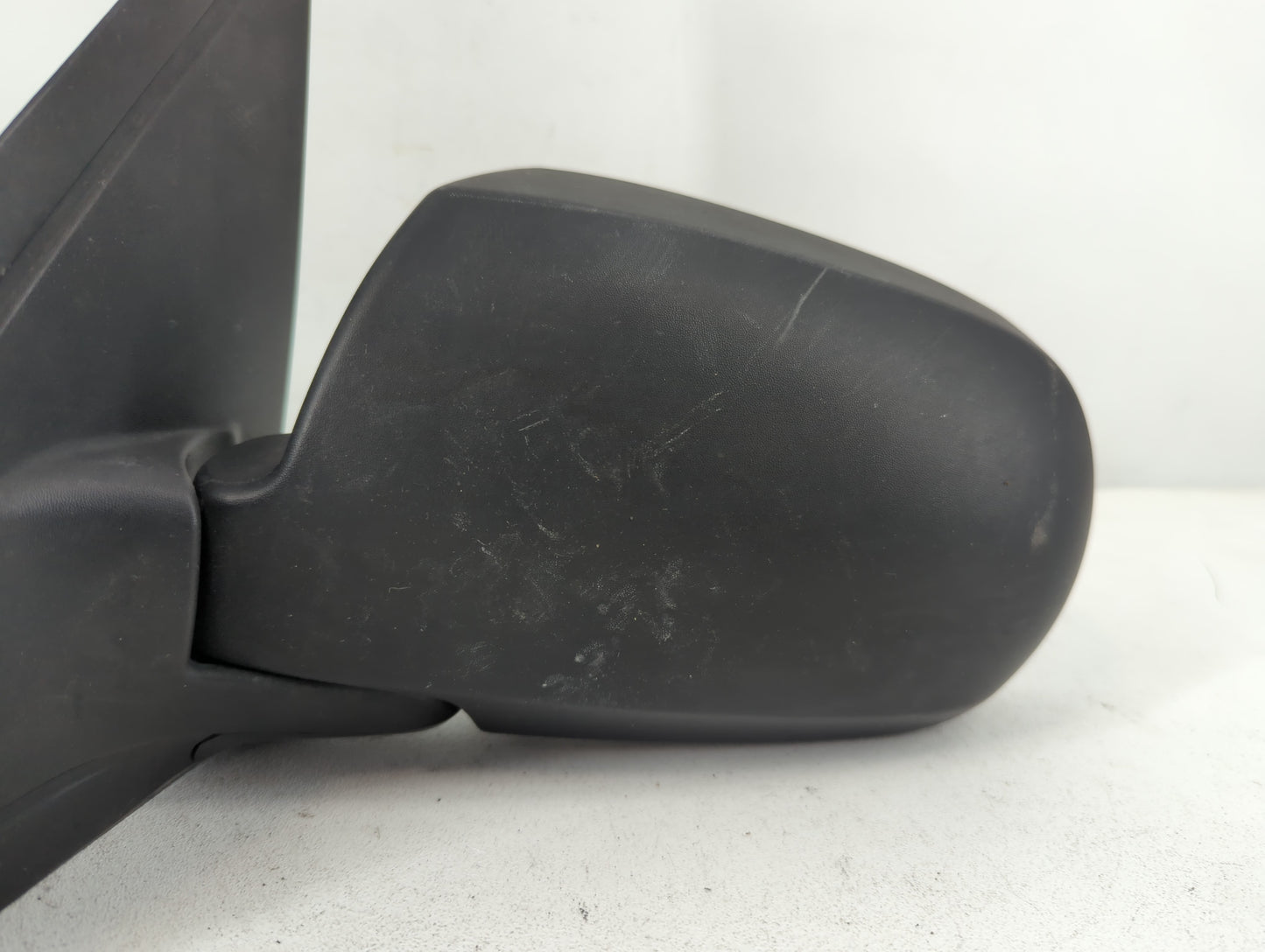 2001-2007 Ford Escape Driver Side View Mirror - Left Door Mirror OEM Used - Oemusedautoparts1.com