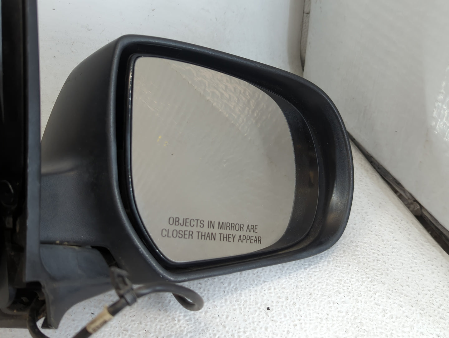 2001-2007 Ford Escape Passenger Side View Mirror - Right Door Mirror OEM Used - Oemusedautoparts1.com
