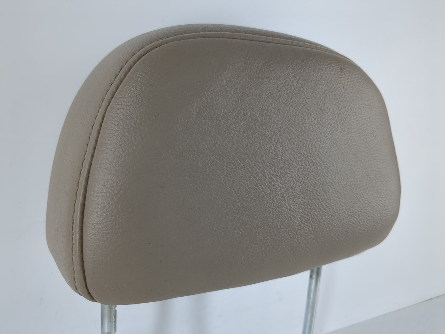2006 Ford Expedition Headrest Head Rest Front Driver Passenger Seat Fits OEM Used Auto Parts - Oemusedautoparts1.com