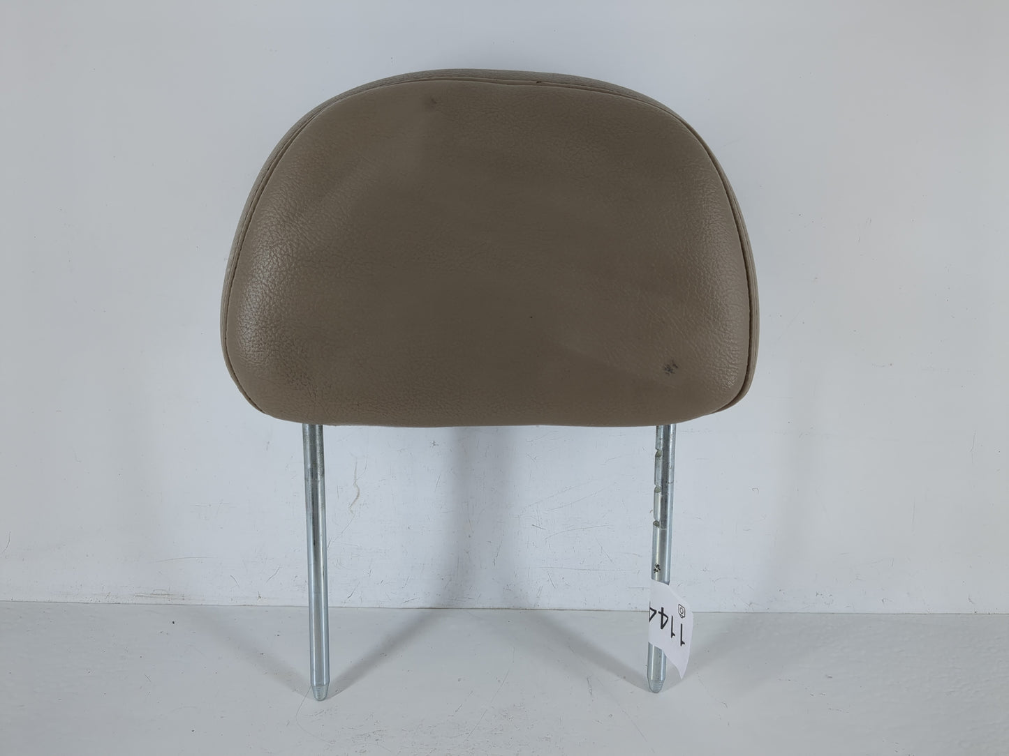 2006 Ford Expedition Headrest Head Rest Front Driver Passenger Seat Fits OEM Used Auto Parts - Oemusedautoparts1.com
