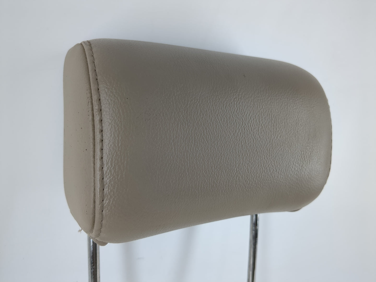 2006 Ford Expedition Headrest Head Rest Front Driver Passenger Seat Fits OEM Used Auto Parts - Oemusedautoparts1.com