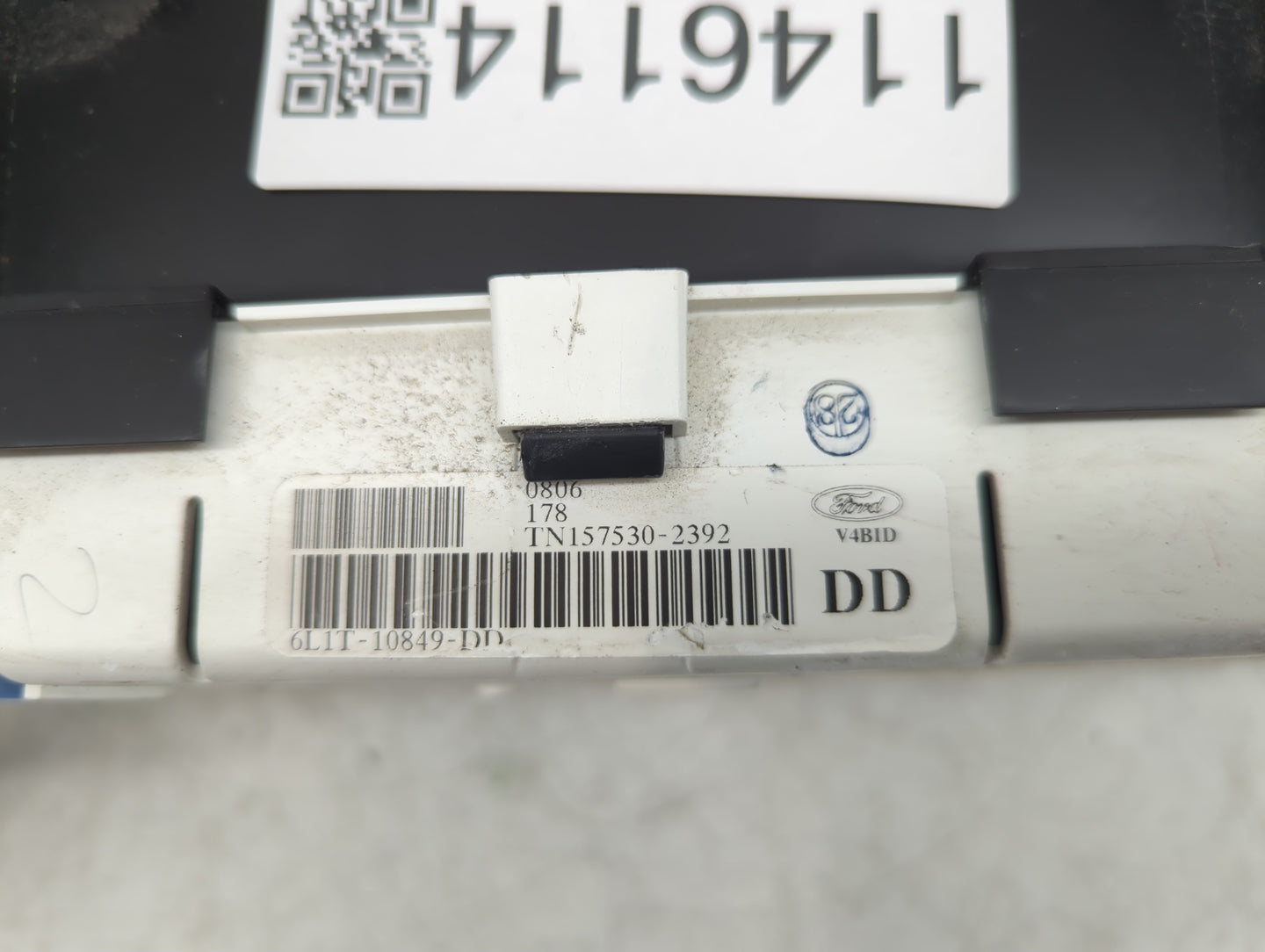 2006 Ford Expedition Instrument Cluster Speedometer Gauges P/N:6L1T-10849-DD TN157530-2392 Fits OEM Used Auto Parts - Oemuse