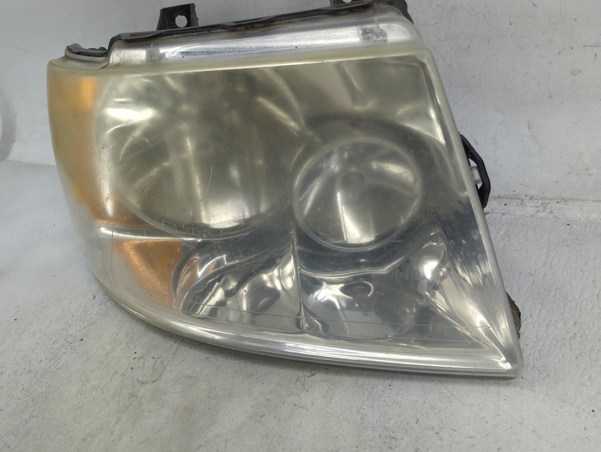 2006 Ford Expedition Passenger Right Oem Head Light Headlight Lamp 1180775 - Oemusedautoparts1.com