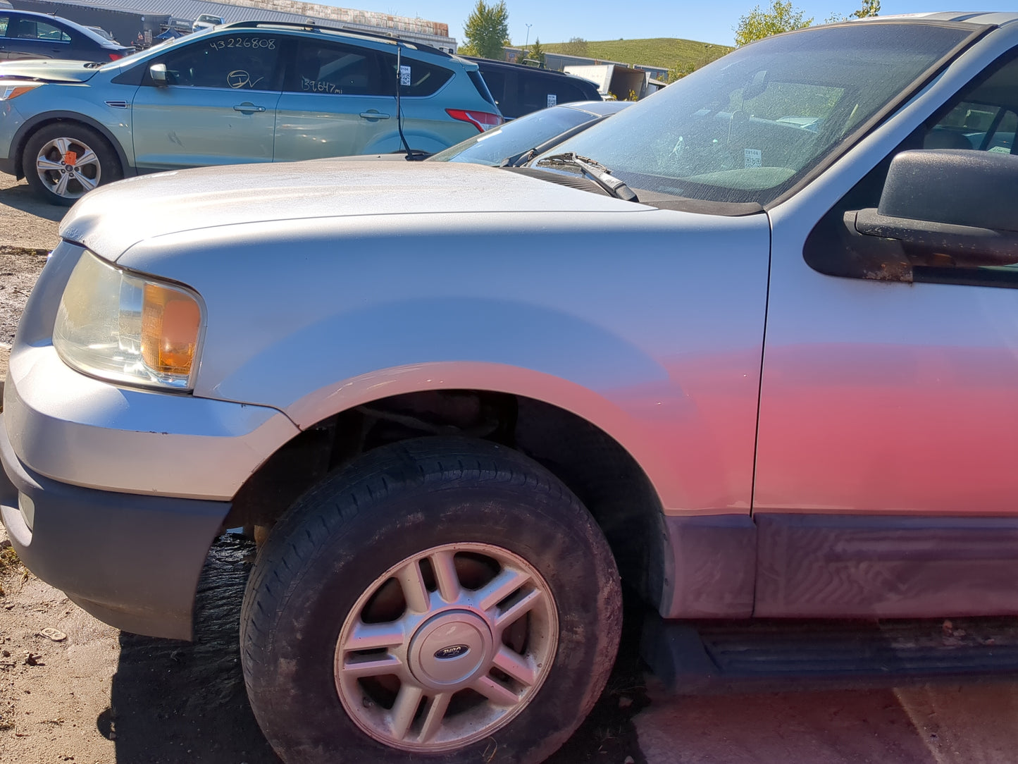 2006 Ford Expedition Driver Fender - Oemusedautoparts1.com