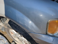 2006 Ford Expedition Passenger Fender - Oemusedautoparts1.com