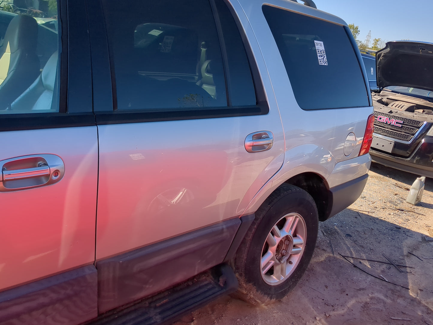 2006 Ford Expedition Driver Rear Door Oem - Oemusedautoparts1.com