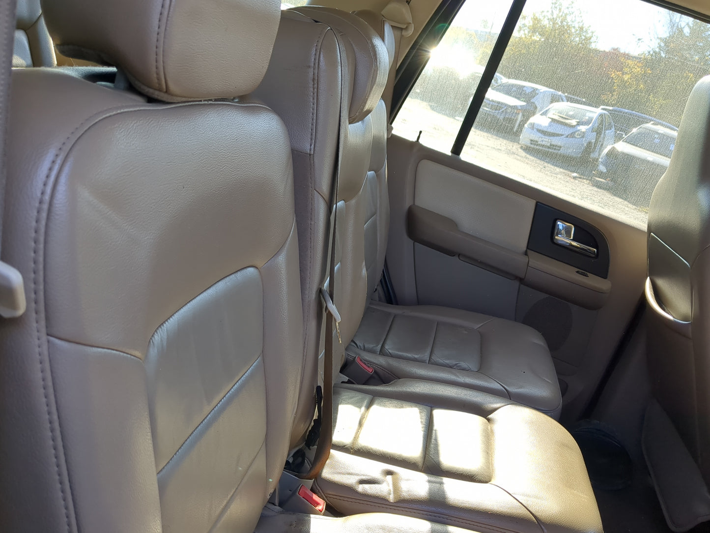 2006 Ford Expedition Rear Seat Oem - Oemusedautoparts1.com