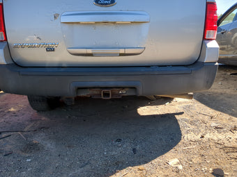 compare product 2006 Ford Expedition Rear Bumper Assembly Oem