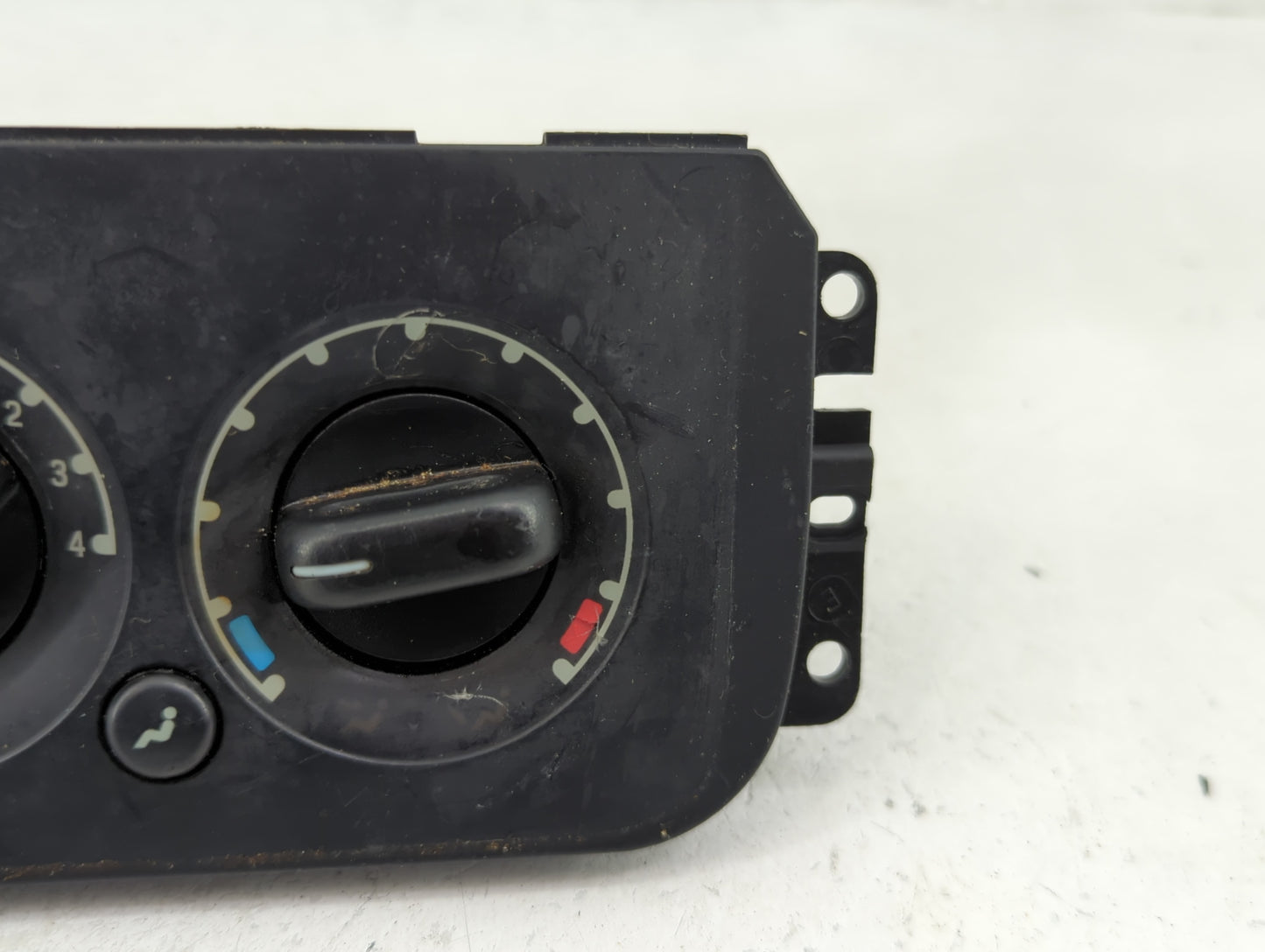 2006 Ford Expedition Climate Control Module Temperature AC/Heater Replacement Fits OEM Used Auto Parts - Oemusedautoparts1.c