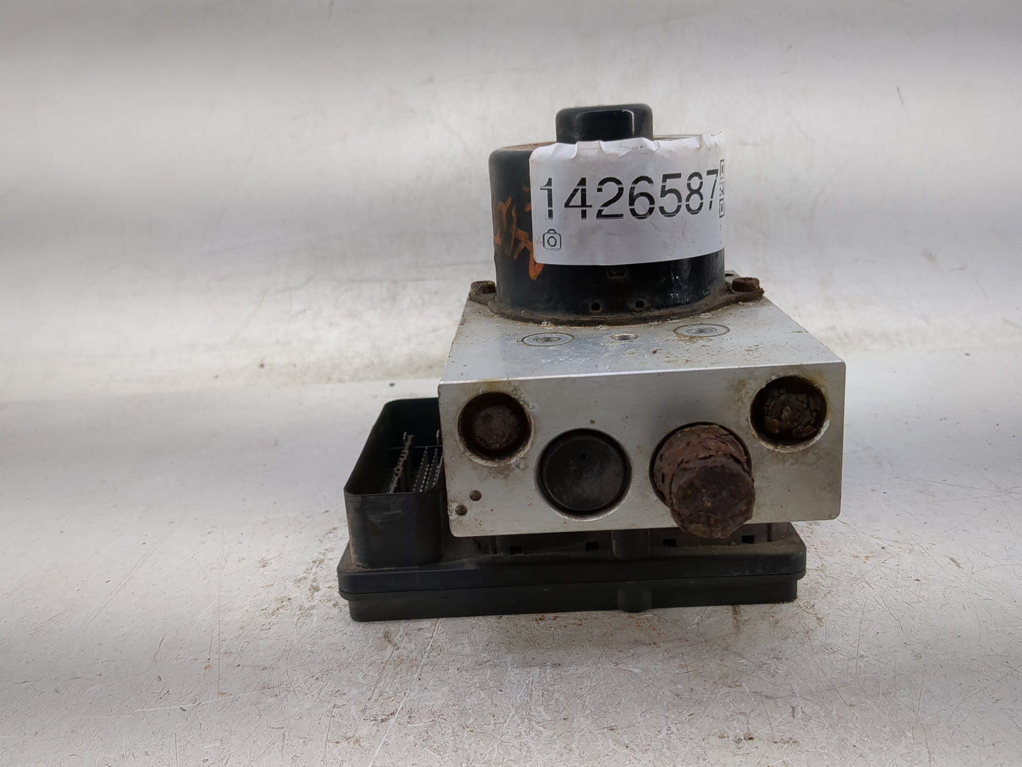 2006 Ford Expedition ABS Pump Control Module Replacement P/N:6L1T-2C219-CA Fits OEM Used Auto Parts - Oemusedautoparts1.com