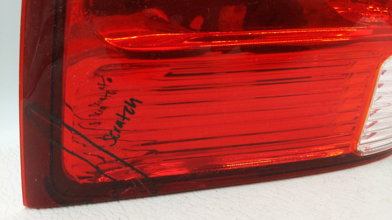 2003-2006 Ford Expedition Tail Light Assembly Driver Left OEM P/N:44ZH-1577B Fits Fits 2003 2004 2005 2006 OEM Used Auto Par