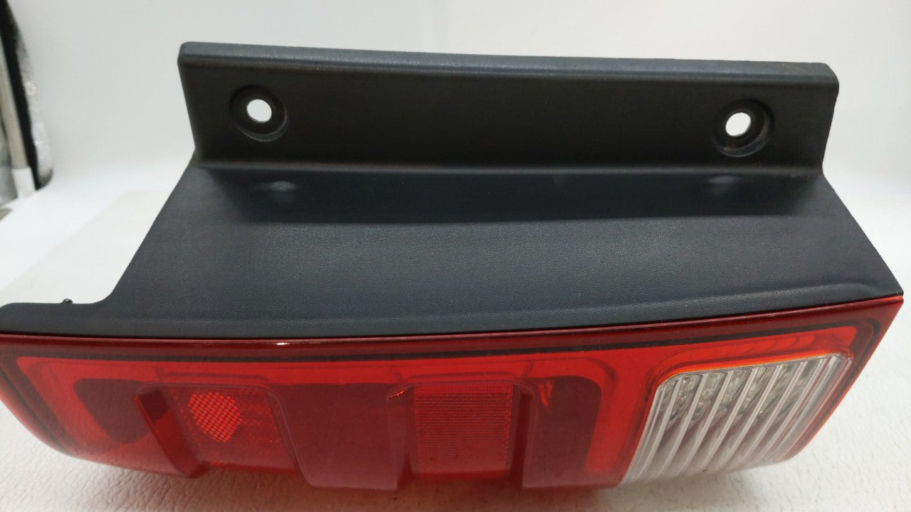 2003-2006 Ford Expedition Tail Light Assembly Driver Left OEM P/N:44ZH-1577B Fits Fits 2003 2004 2005 2006 OEM Used Auto Par