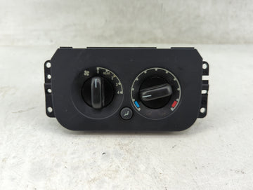 2006 Ford Expedition Climate Control Module Temperature AC/Heater Replacement P/N:4L65-0F33 Fits OEM Used Auto Parts - Oemus