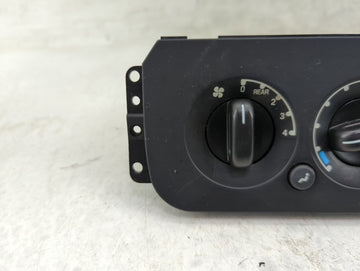 2006 Ford Expedition Climate Control Module Temperature AC/Heater Replacement P/N:4L65-0F33 Fits OEM Used Auto Parts