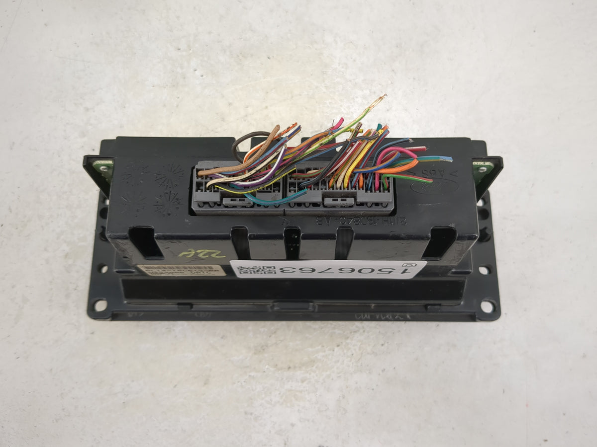 2006 Ford Expedition Climate Control Module Temperature AC/Heater Replacement P/N:6L14-18C612-BA Fits OEM Used Auto Parts - 