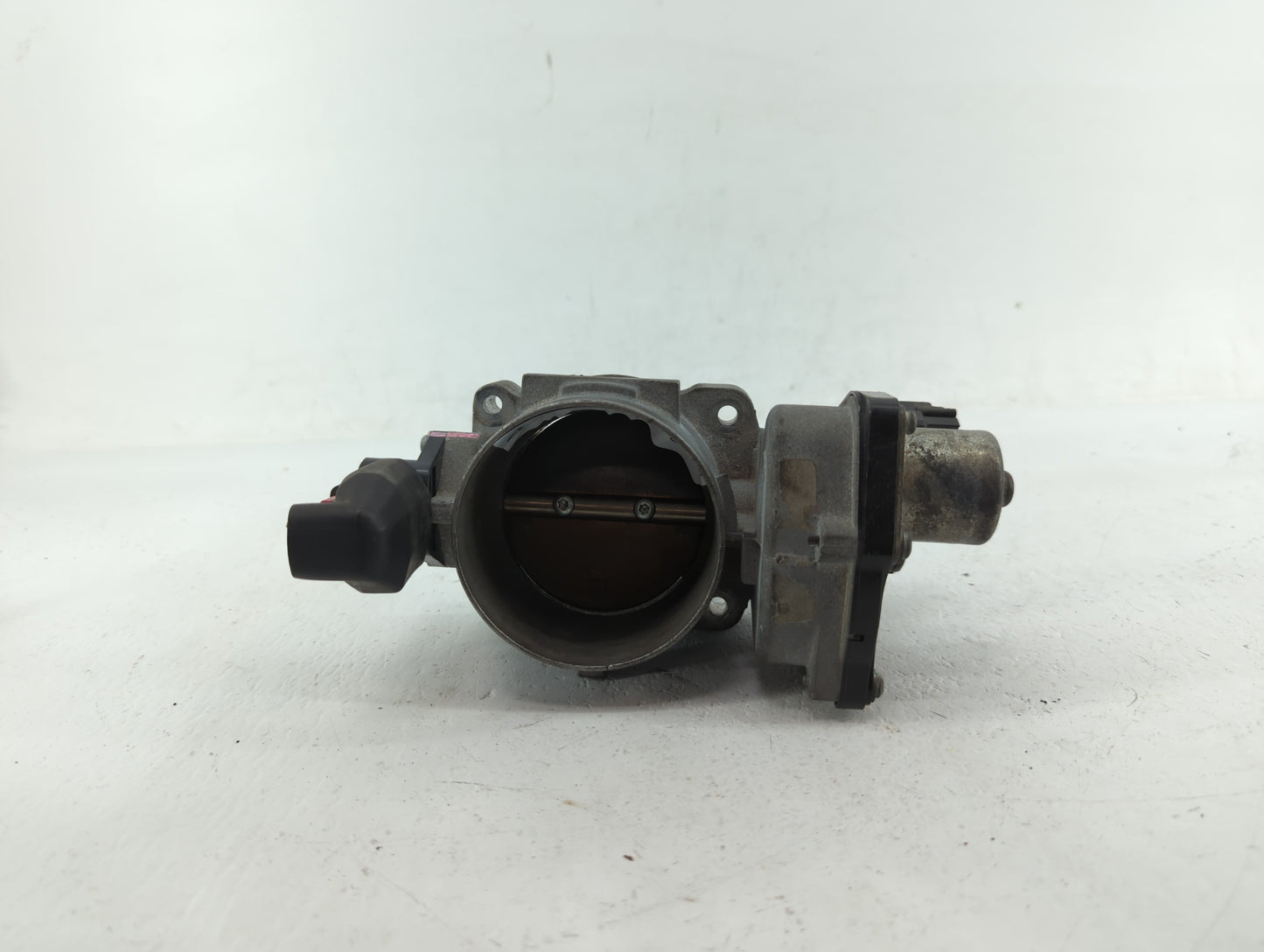 2006 Ford Expedition Throttle Body P/N:4W4E-AA 7T4E-EB, 6L3E-AA, 8L3F-9F991-CB, 8L3E-AA Fits Fits 2004 2005 2007 2008 2009 2