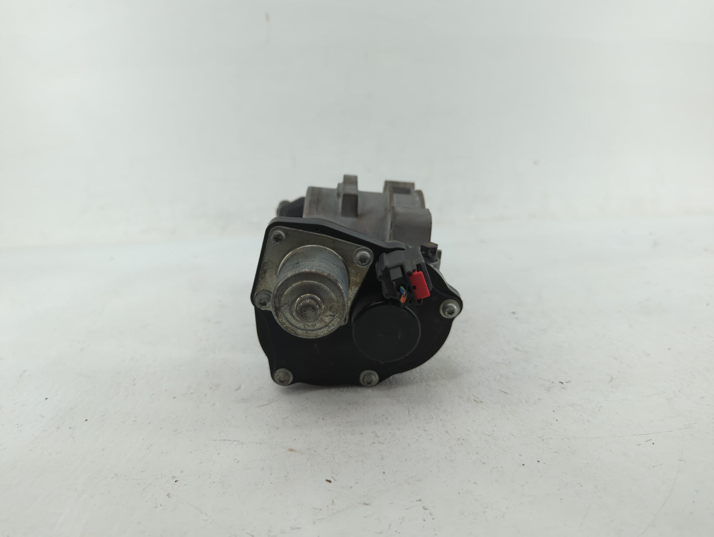 2006 Ford Expedition Throttle Body P/N:4W4E-AA 7T4E-EB, 6L3E-AA, 8L3F-9F991-CB, 8L3E-AA Fits Fits 2004 2005 2007 2008 2009 2