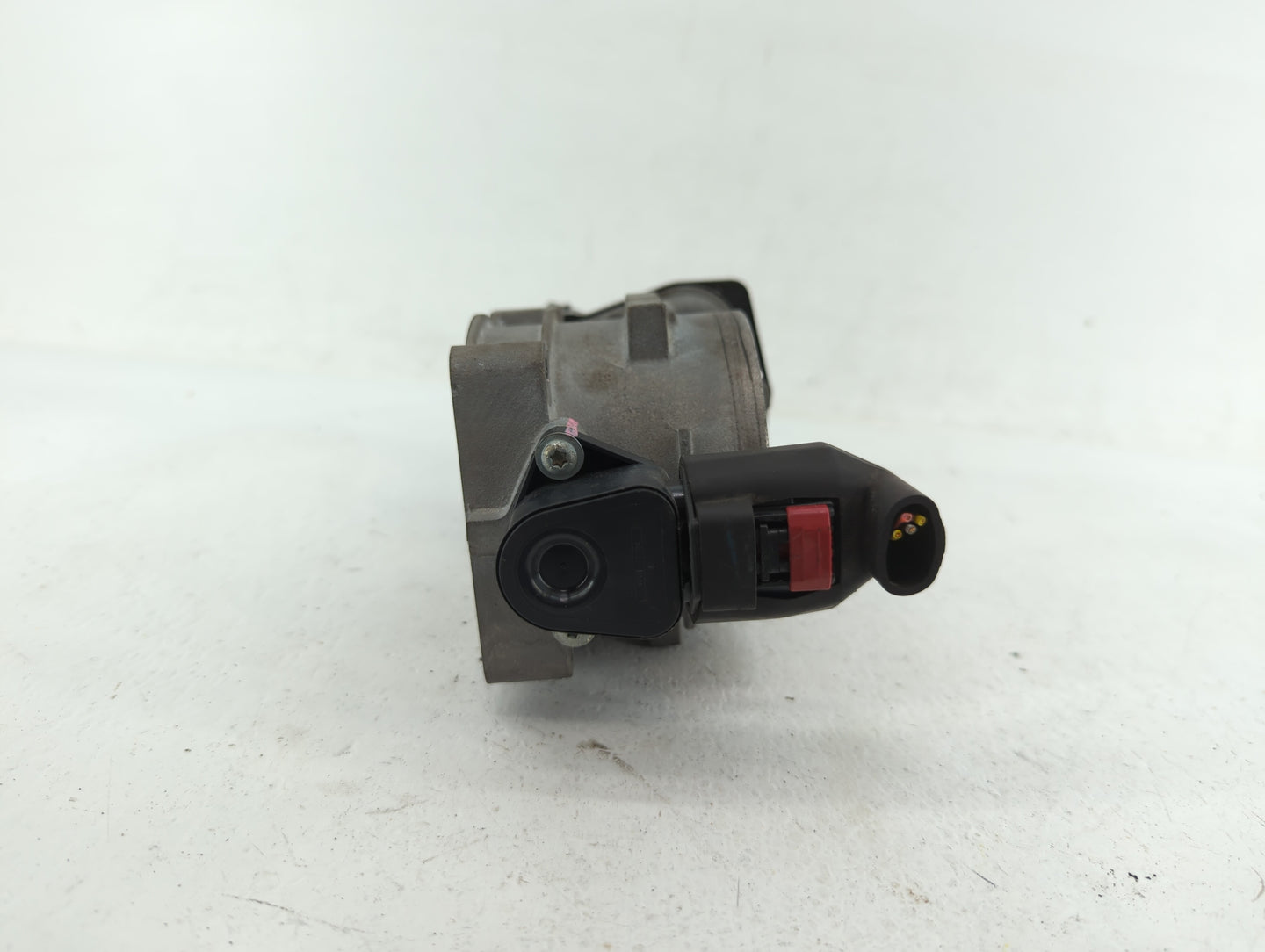 2006 Ford Expedition Throttle Body P/N:4W4E-AA 7T4E-EB, 6L3E-AA, 8L3F-9F991-CB, 8L3E-AA Fits Fits 2004 2005 2007 2008 2009 2