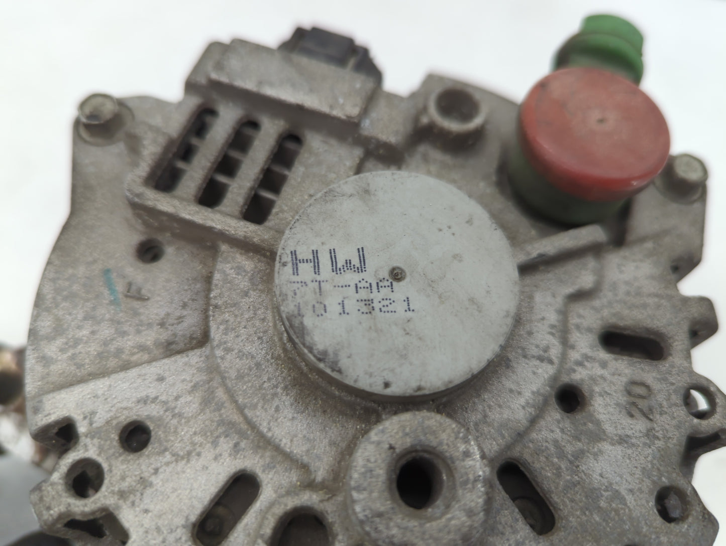 2006 Ford Expedition Alternator Replacement Generator Charging Assembly Engine OEM P/N:7L7T-10300-AB Fits OEM Used Auto Part