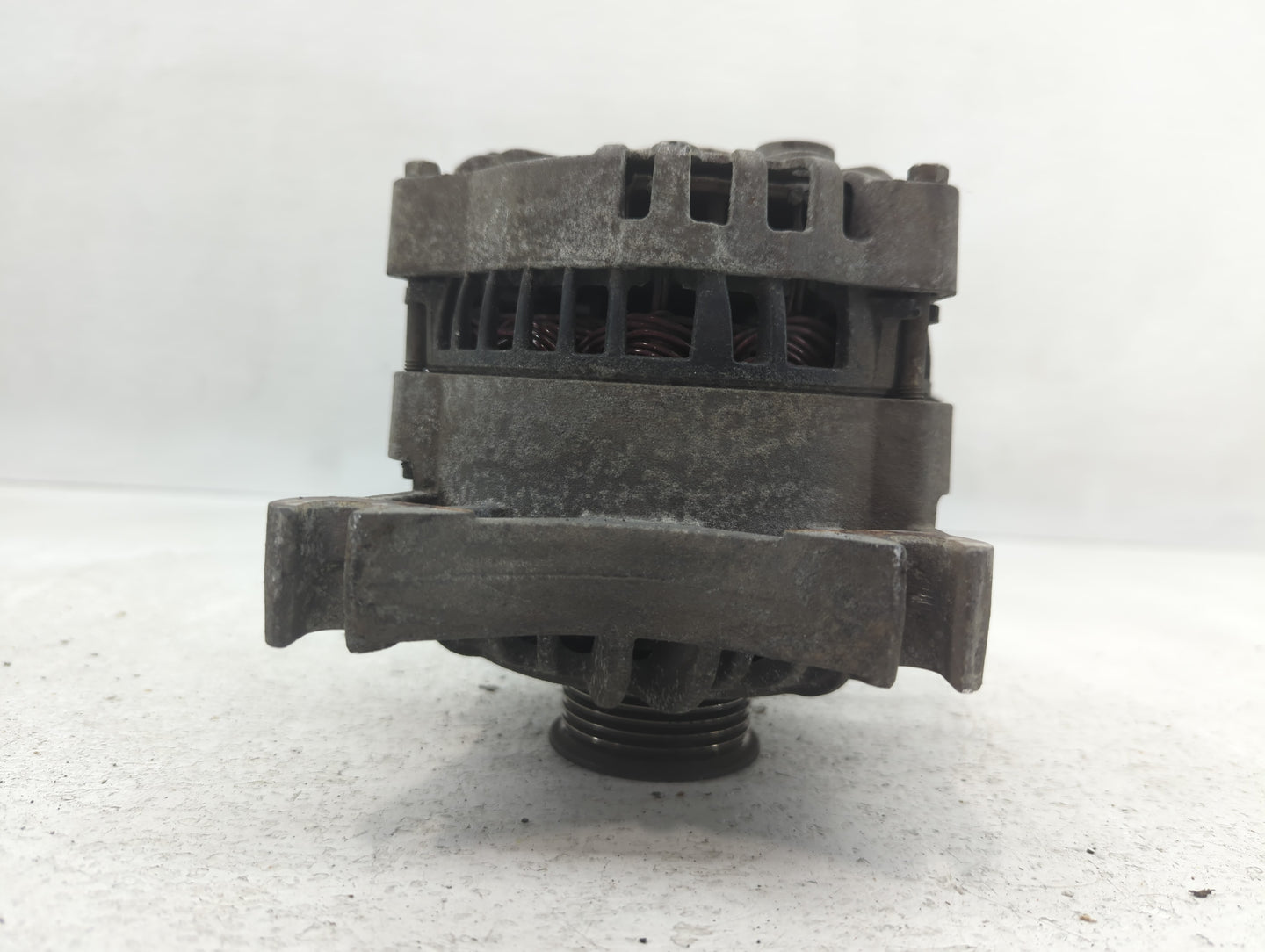 2006 Ford Expedition Alternator Replacement Generator Charging Assembly Engine OEM P/N:6L7T-AA Fits OEM Used Auto Parts - Oe