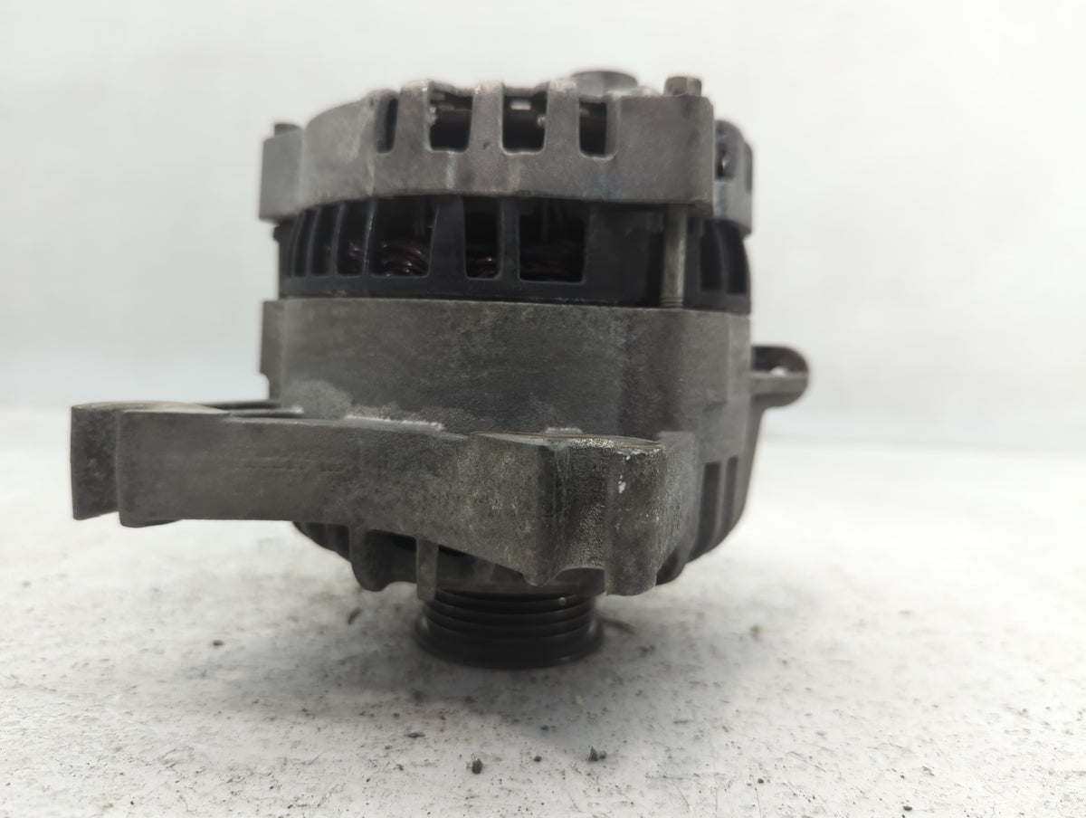 2005-2006 Ford Expedition Alternator Replacement Generator Charging Assembly Engine OEM P/N:HW 6L7T AA 060 32321 Fits OEM Us
