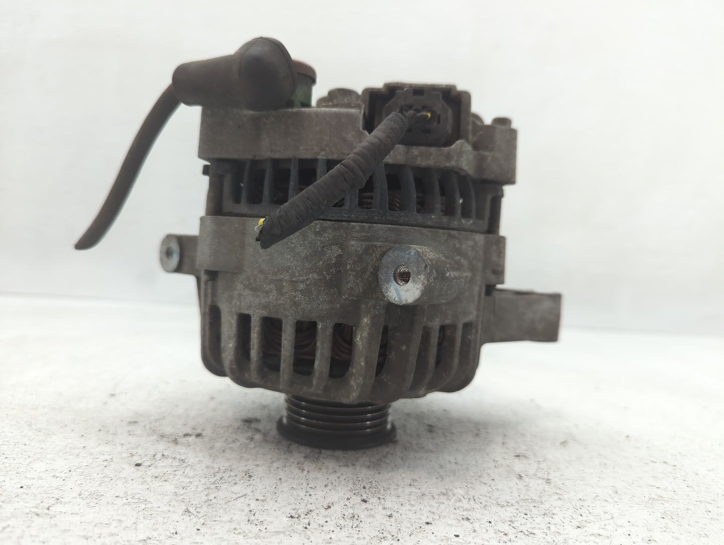 2006 Ford Expedition Alternator Replacement Generator Charging Assembly Engine OEM P/N:HW 6L7T AA 060 32321, 6L7T AA Fits OE