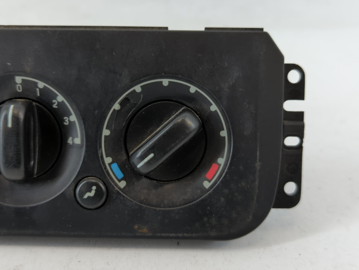 2003-2006 Ford Expedition Climate Control Module Temperature AC/Heater Replacement P/N:2L1H-19D838-BE Fits OEM Used Auto Par