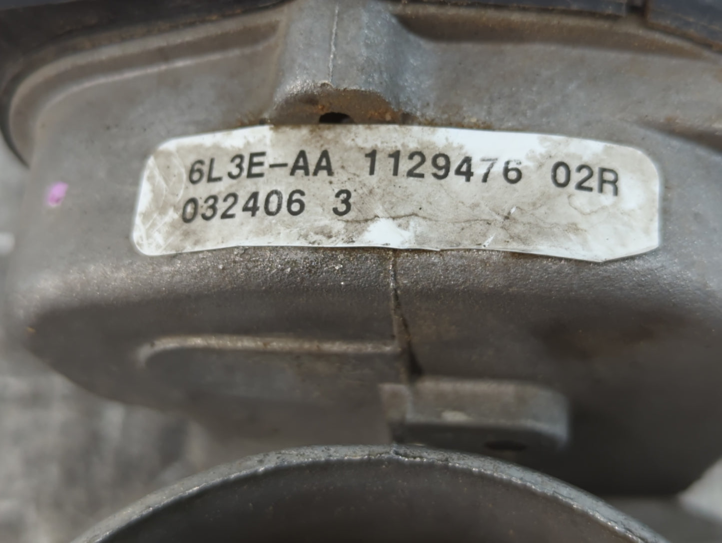 2006 Ford Expedition Throttle Body P/N:6L3E-AA Fits Fits 2004 2005 2007 2008 2009 2010 OEM Used Auto Parts - Oemusedautopart