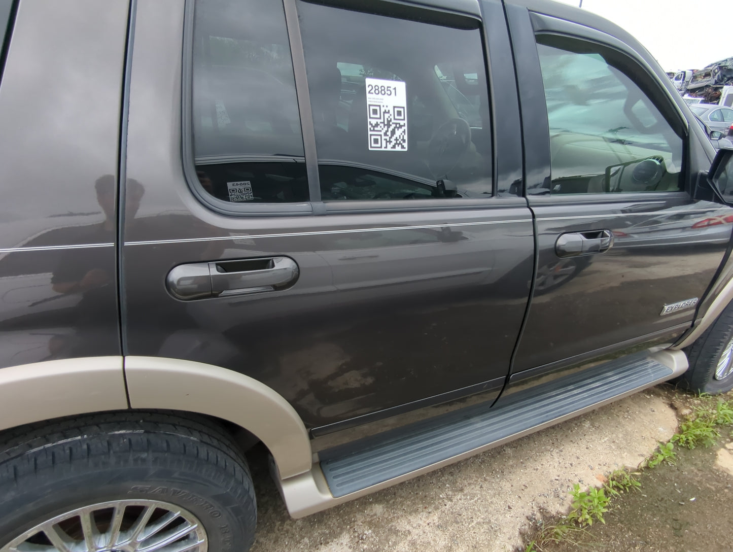 2006-2010 Ford Explorer Passenger Rear Door Oem - Oemusedautoparts1.com