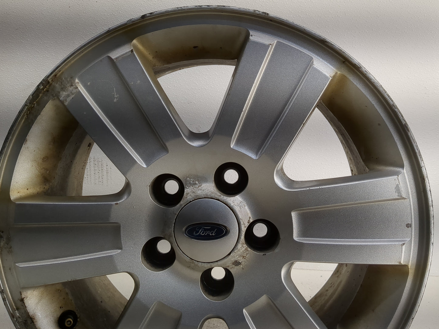 2005-2010 Ford Explorer Oem Wheel Rim - Oemusedautoparts1.com