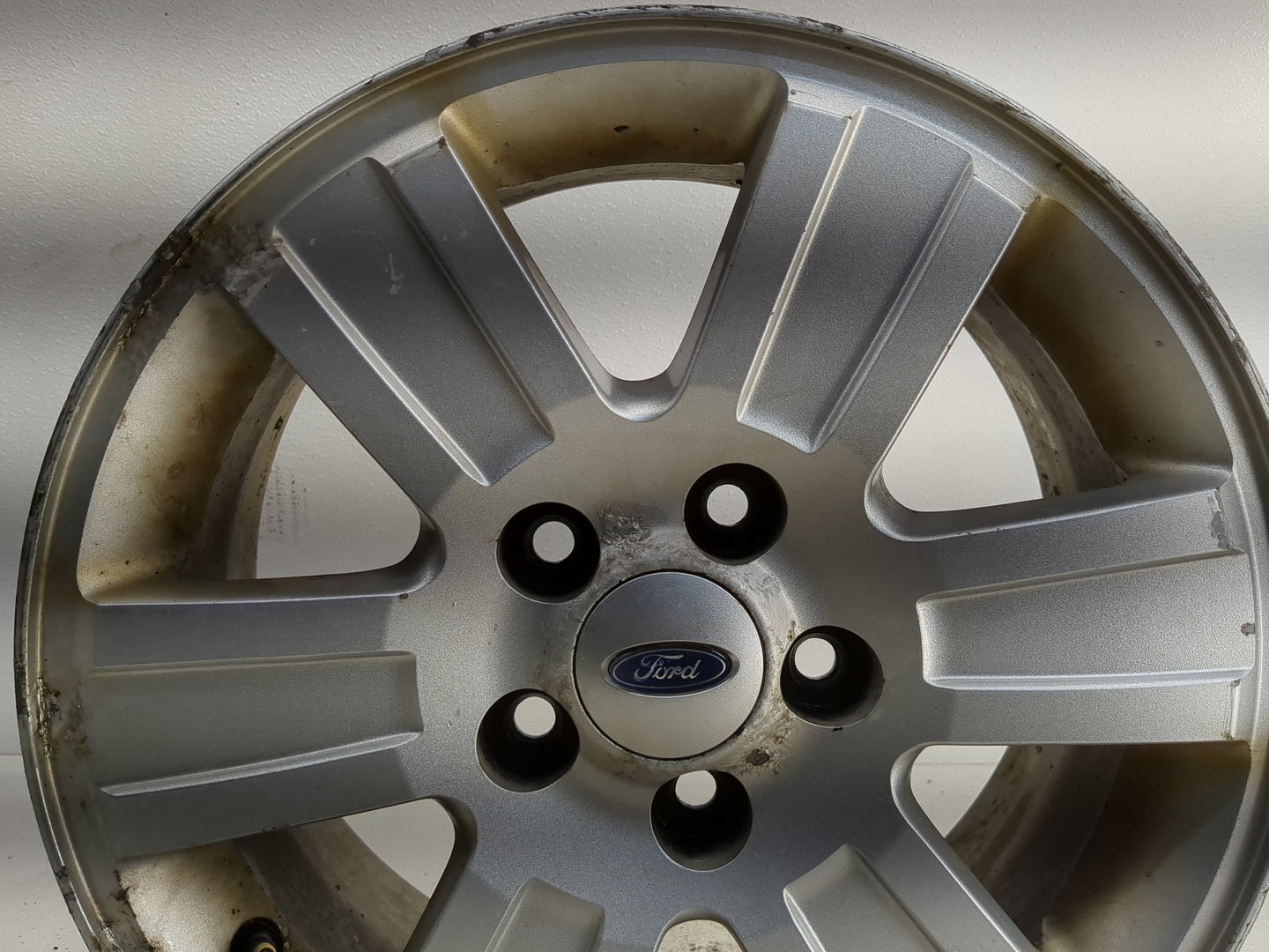 2005-2010 Ford Explorer Oem Wheel Rim - Oemusedautoparts1.com