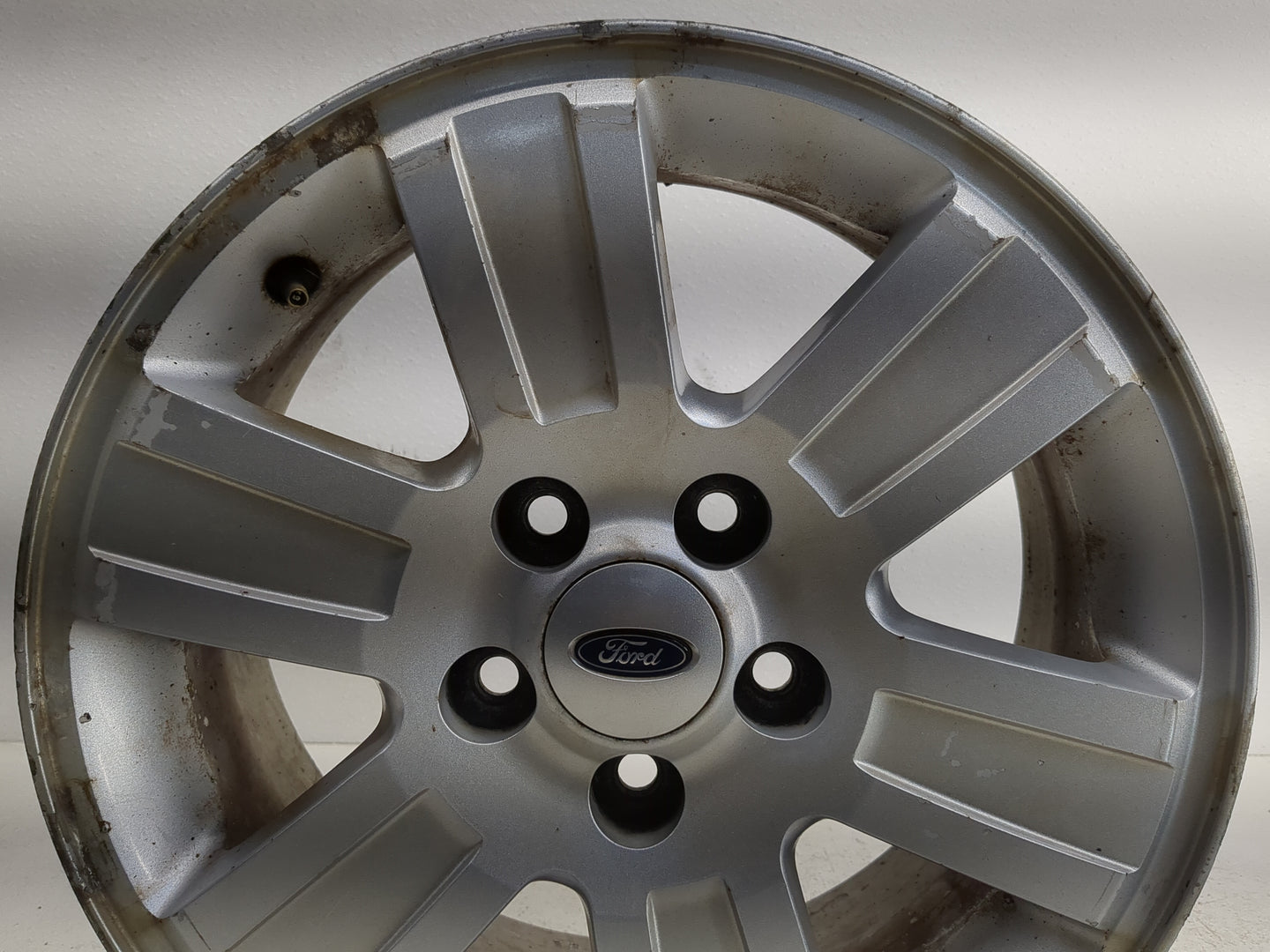 2005-2010 Ford Explorer Oem Wheel Rim - Oemusedautoparts1.com