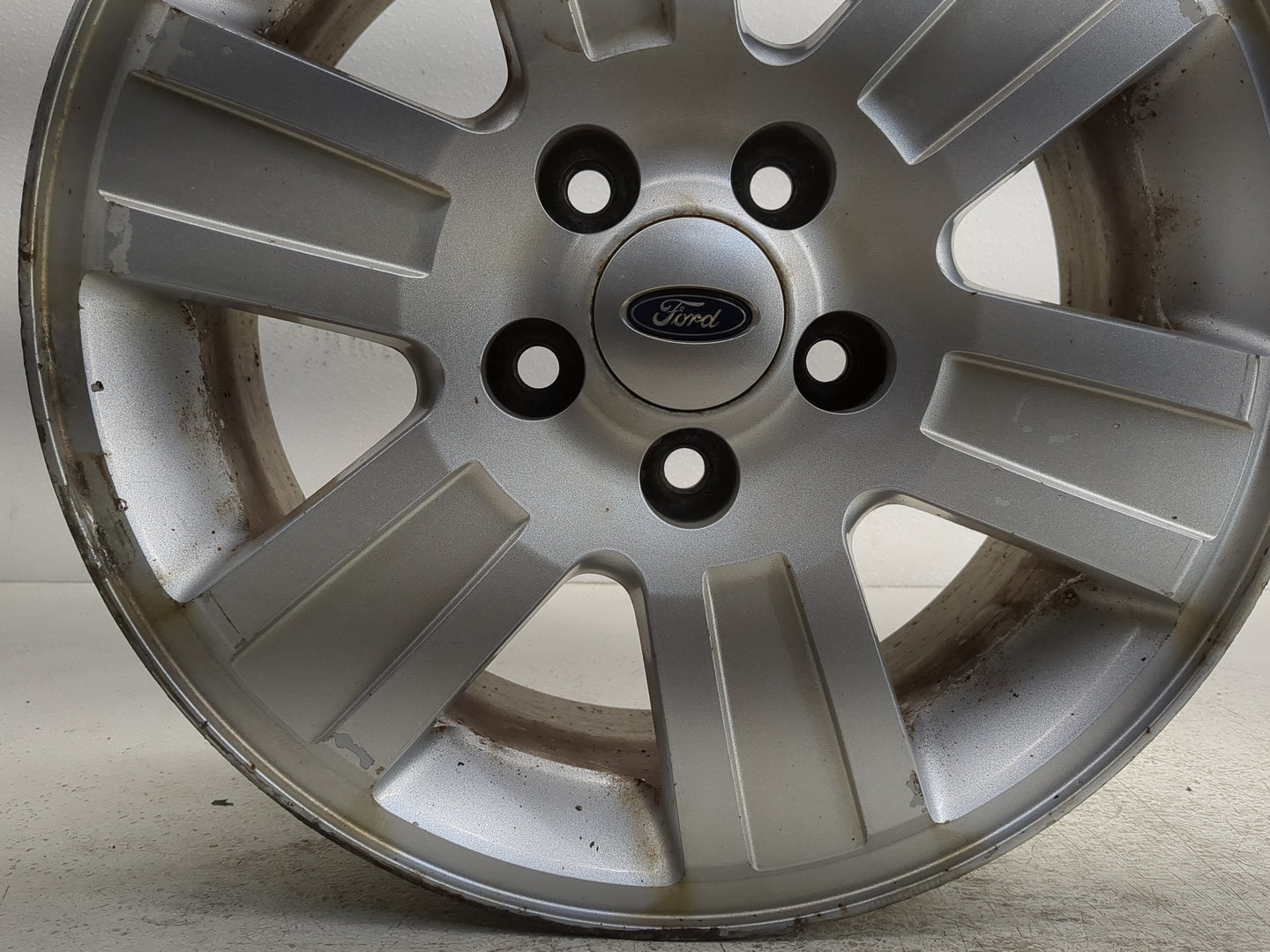 2005-2010 Ford Explorer Oem Wheel Rim - Oemusedautoparts1.com